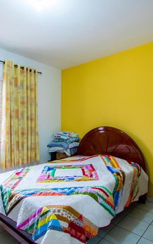 Casa à venda com 180m², 4 quartos e 2 vagas Casa à venda com 180m², 4 quartos e 2 vagasQuarto 2