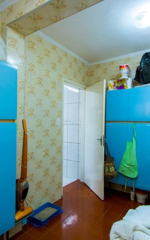 Casa à venda com 180m², 4 quartos e 2 vagas Casa à venda com 180m², 4 quartos e 2 vagasÁrea de Serviço