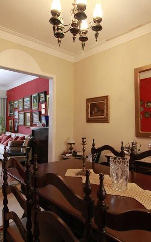 Casa à venda com 160m², 4 quartos e 1 vagaSala