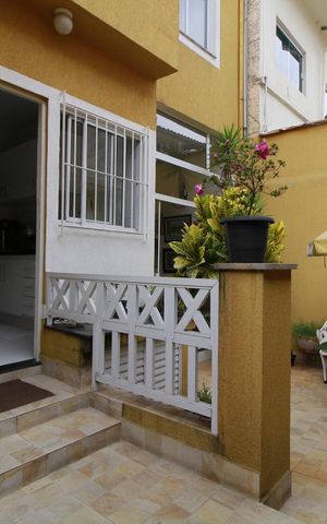 Casa à venda com 160m², 4 quartos e 1 vagaÁrea Externa