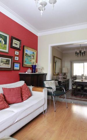 Casa à venda com 160m², 4 quartos e 1 vagaSala