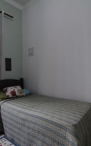 Casa à venda com 160m², 4 quartos e 1 vagaQuarto