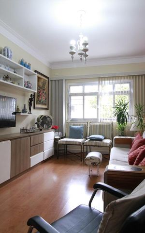 Casa à venda com 160m², 4 quartos e 1 vagaSala