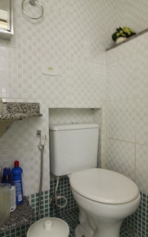 Casa à venda com 160m², 4 quartos e 1 vagaLavabo da garagem