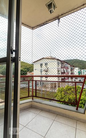 Apartamento para alugar com 60m², 2 quartos e 1 vaga Apartamento para alugar com 60m², 2 quartos e 1 vagaDetalhe Varanda da Sala