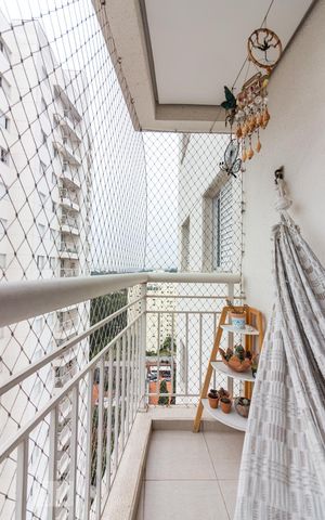 Apartamento à venda com 80m², 3 quartos e 2 vagasVaranda