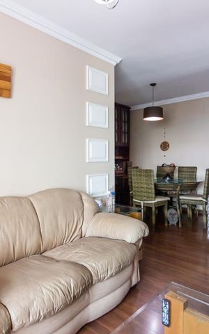Apartamento à venda com 80m², 3 quartos e 2 vagasSala