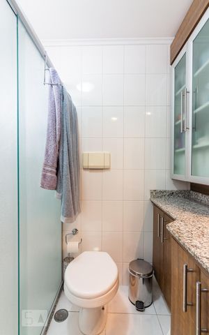 Apartamento à venda com 80m², 3 quartos e 2 vagasBanheiro da Suíte