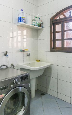 Casa à venda com 332m², 3 quartos e 2 vagasArea de Serviço