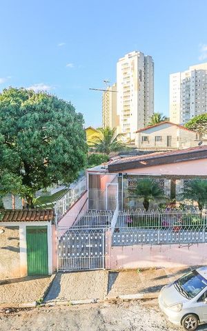 Casa à venda com 332m², 3 quartos e 2 vagasVaranda com Churrasqueira Vista