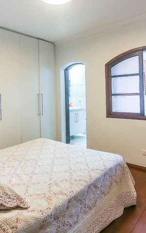 Casa à venda com 332m², 3 quartos e 2 vagasSuite 2