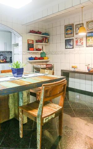 Casa à venda com 332m², 3 quartos e 2 vagasCopa
