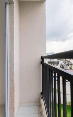 Apartamento à venda com 44m², 2 quartos e 1 vaga Apartamento à venda com 44m², 2 quartos e 1 vagaVaranda
