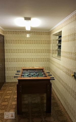 Casa à venda com 250m², 4 quartos e 6 vagasSala de Jogos