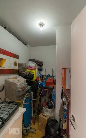 Apartamento à venda com 64m², 2 quartos e 1 vaga Apartamento à venda com 64m², 2 quartos e 1 vagaQuarto de Serviço