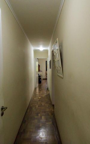 Casa à venda com 226m², 3 quartos e 3 vagasCorredor