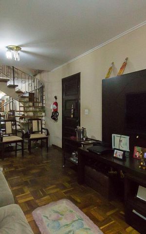 Casa à venda com 226m², 3 quartos e 3 vagasSala 1