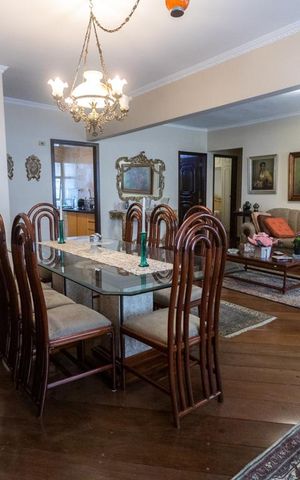 Apartamento à venda com 114m², 2 quartos e 1 vaga Apartamento à venda com 114m², 2 quartos e 1 vagaSala