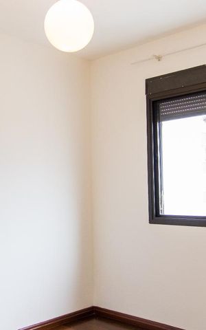 Apartamento à venda com 140m², 4 quartos e 2 vagas Apartamento à venda com 140m², 4 quartos e 2 vagasQuarto 1