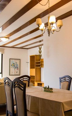 Apartamento à venda com 140m², 4 quartos e 2 vagas Apartamento à venda com 140m², 4 quartos e 2 vagasSala