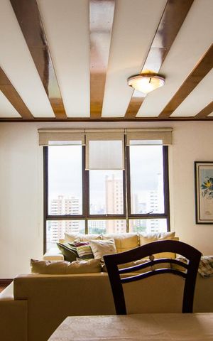 Apartamento à venda com 140m², 4 quartos e 2 vagas Apartamento à venda com 140m², 4 quartos e 2 vagasSala