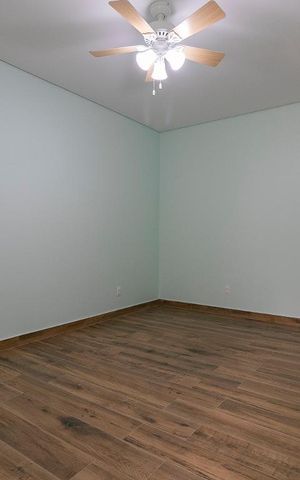 Casa à venda com 170m², 3 quartos e 1 vagaSuíte 1