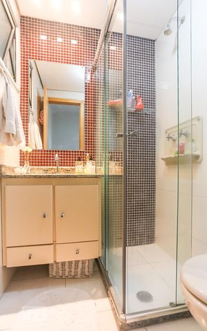 Apartamento à venda com 73m², 3 quartos e 2 vagasBanheiro Suite