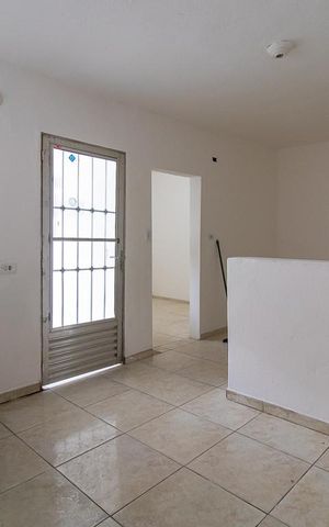 Casa à venda com 47m², 1 quarto e 1 vaga Casa à venda com 47m², 1 quarto e 1 vagaCozinha