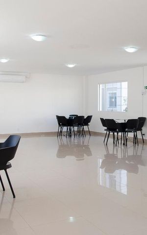 Apartamento à venda com 43m², 2 quartos e 1 vaga Apartamento à venda com 43m², 2 quartos e 1 vagaSalão de festas