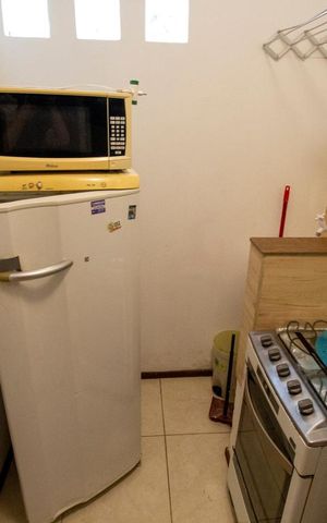 Apartamento para alugar com 32m², 1 quarto e sem vagaSala e cozinha
