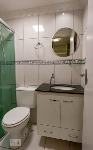 Apartamento à venda com 63m², 3 quartos e 2 vagas Apartamento à venda com 63m², 3 quartos e 2 vagasBanheiro da Suíte