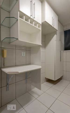 Apartamento à venda com 63m², 3 quartos e 2 vagas Apartamento à venda com 63m², 3 quartos e 2 vagasCozinha