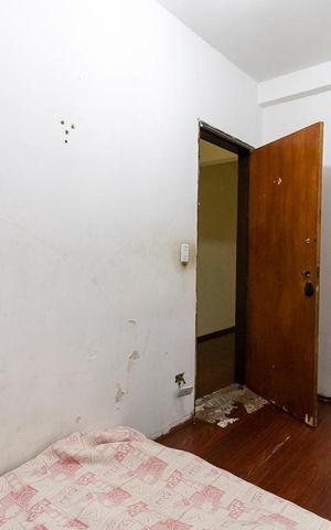 Casa à venda com 250m², 4 quartos e 3 vagas Casa à venda com 250m², 4 quartos e 3 vagasQuarto 3