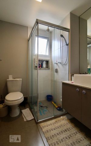 Apartamento à venda com 92m², 3 quartos e 2 vagas Apartamento à venda com 92m², 3 quartos e 2 vagasBanheiro da Suíte