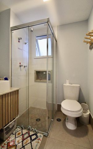 Apartamento à venda com 92m², 3 quartos e 2 vagas Apartamento à venda com 92m², 3 quartos e 2 vagasBanheiro 2
