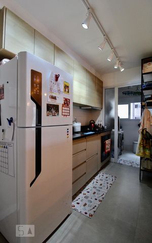 Apartamento à venda com 92m², 3 quartos e 2 vagas Apartamento à venda com 92m², 3 quartos e 2 vagasCozinha