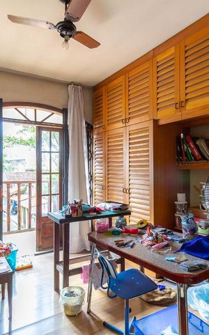 Casa à venda com 200m², 6 quartos e 5 vagas Casa à venda com 200m², 6 quartos e 5 vagasCasa 1 - Suíte 3
