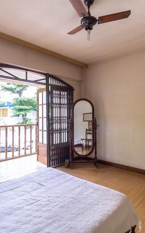 Casa à venda com 200m², 6 quartos e 5 vagas Casa à venda com 200m², 6 quartos e 5 vagasCasa 1 - Suíte 1