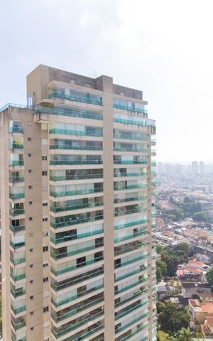 Apartamento à venda com 257m², 4 quartos e 6 vagas Apartamento à venda com 257m², 4 quartos e 6 vagasVista da Sala