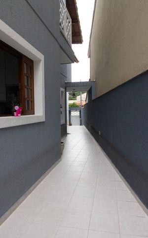 Casa para alugar com 318m², 5 quartos e 8 vagasÁrea Externa