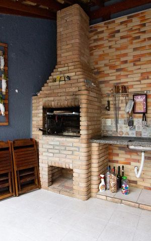 Casa para alugar com 318m², 5 quartos e 8 vagasEspaço Gourmet
