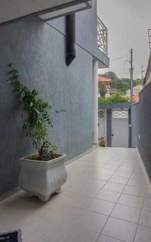 Casa para alugar com 318m², 5 quartos e 8 vagasÁrea Externa