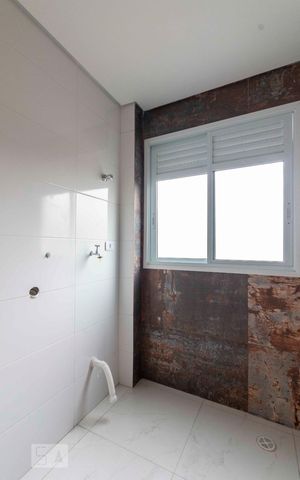Apartamento para alugar com 124m², 2 quartos e 1 vaga Apartamento para alugar com 124m², 2 quartos e 1 vagaÁrea de Serviço