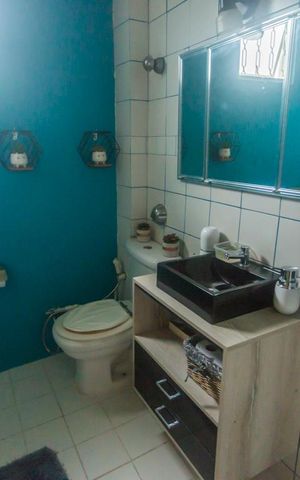 Casa de condomínio para alugar com 380m², 3 quartos e 2 vagasBanheiro do Corredor