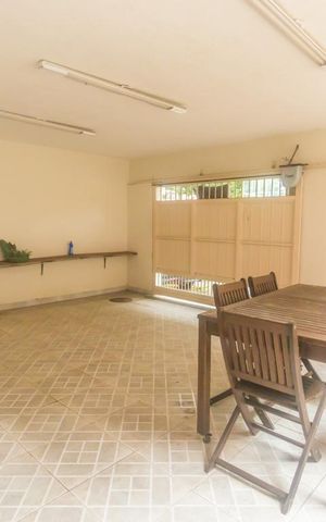 Casa de condomínio para alugar com 380m², 3 quartos e 2 vagasGaragem