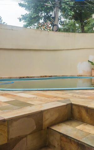 Casa de condomínio para alugar com 380m², 3 quartos e 2 vagasPiscina
