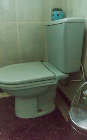 Casa de condomínio para alugar com 380m², 3 quartos e 2 vagasBanheiro