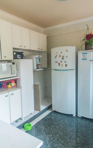 Casa de condomínio para alugar com 380m², 3 quartos e 2 vagasCozinha