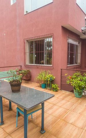 Casa de condomínio para alugar com 380m², 3 quartos e 2 vagasChurrasqueira