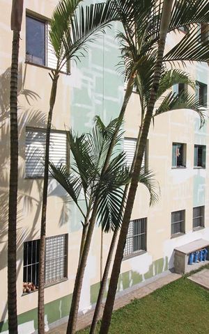 Apartamento para alugar com 46m², 2 quartos e 1 vagaFachada